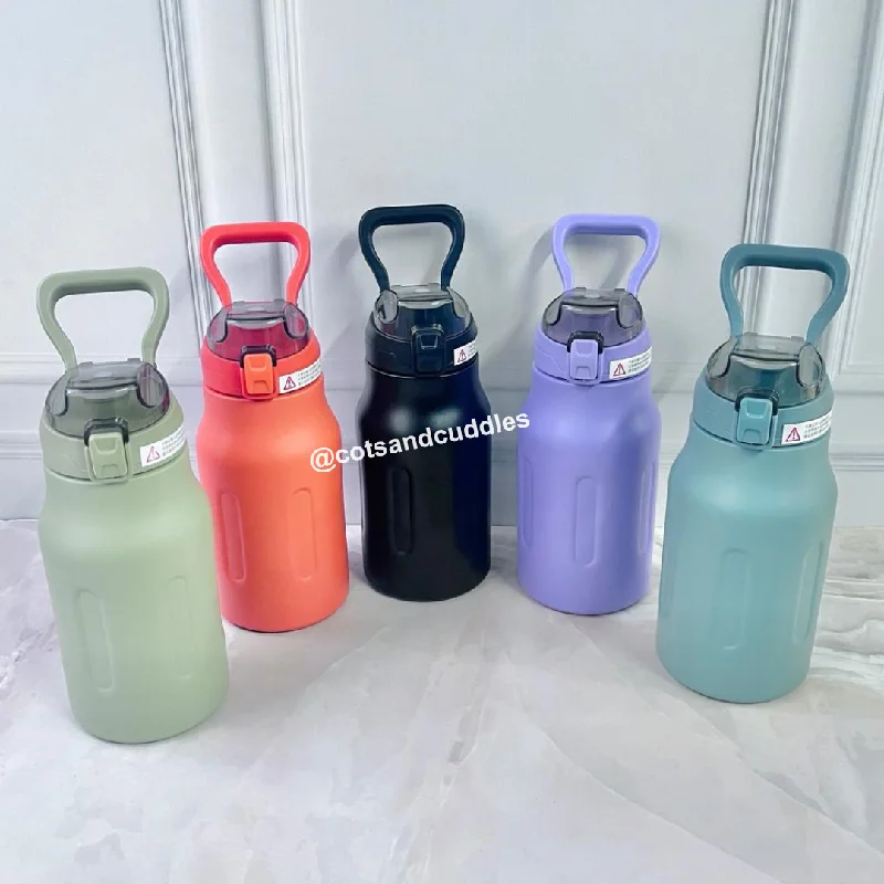 730ml Insulated Water Bottle: Stylish, Durable, and Versatile for Hot & Cold Drinks On-the-Go